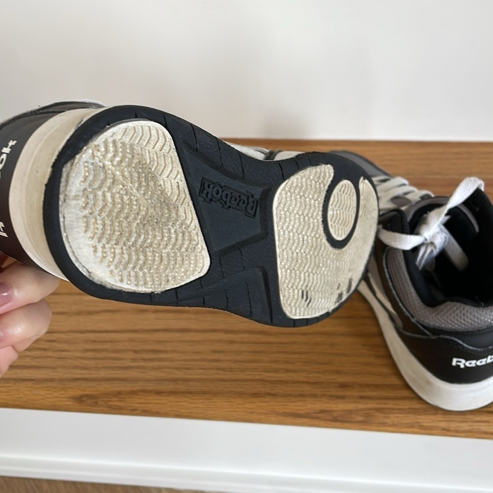 Reebok Shoes - Picture 4 of 6